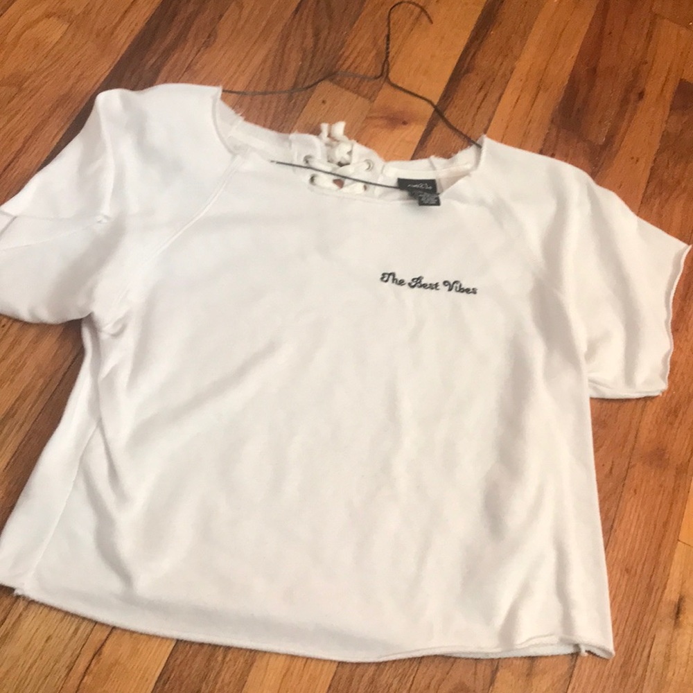 “The best vibes” T-shirt